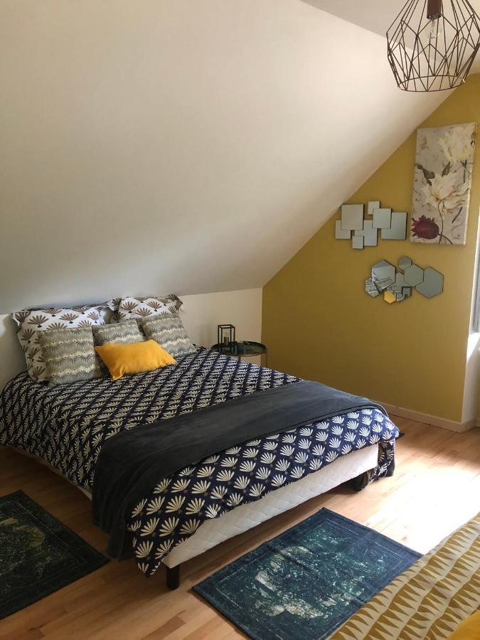 La Demeure Bed & Breakfast Sille-le-Guillaume Bagian luar foto