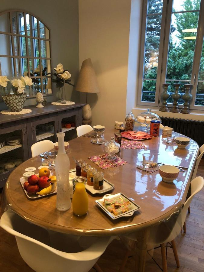 La Demeure Bed & Breakfast Sille-le-Guillaume Bagian luar foto
