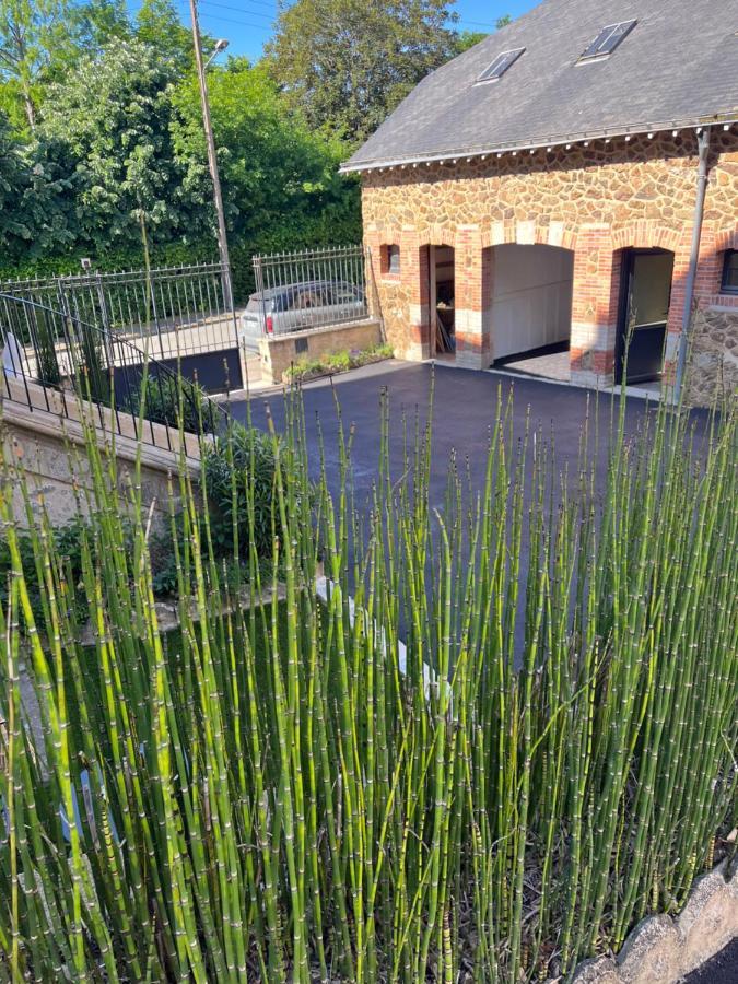 La Demeure Bed & Breakfast Sille-le-Guillaume Bagian luar foto
