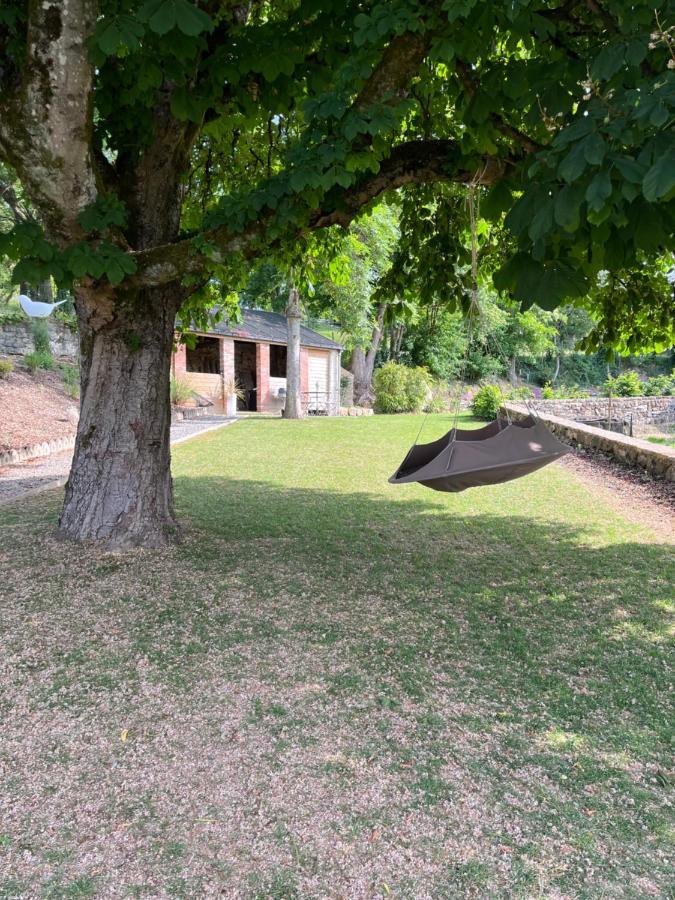 La Demeure Bed & Breakfast Sille-le-Guillaume Bagian luar foto