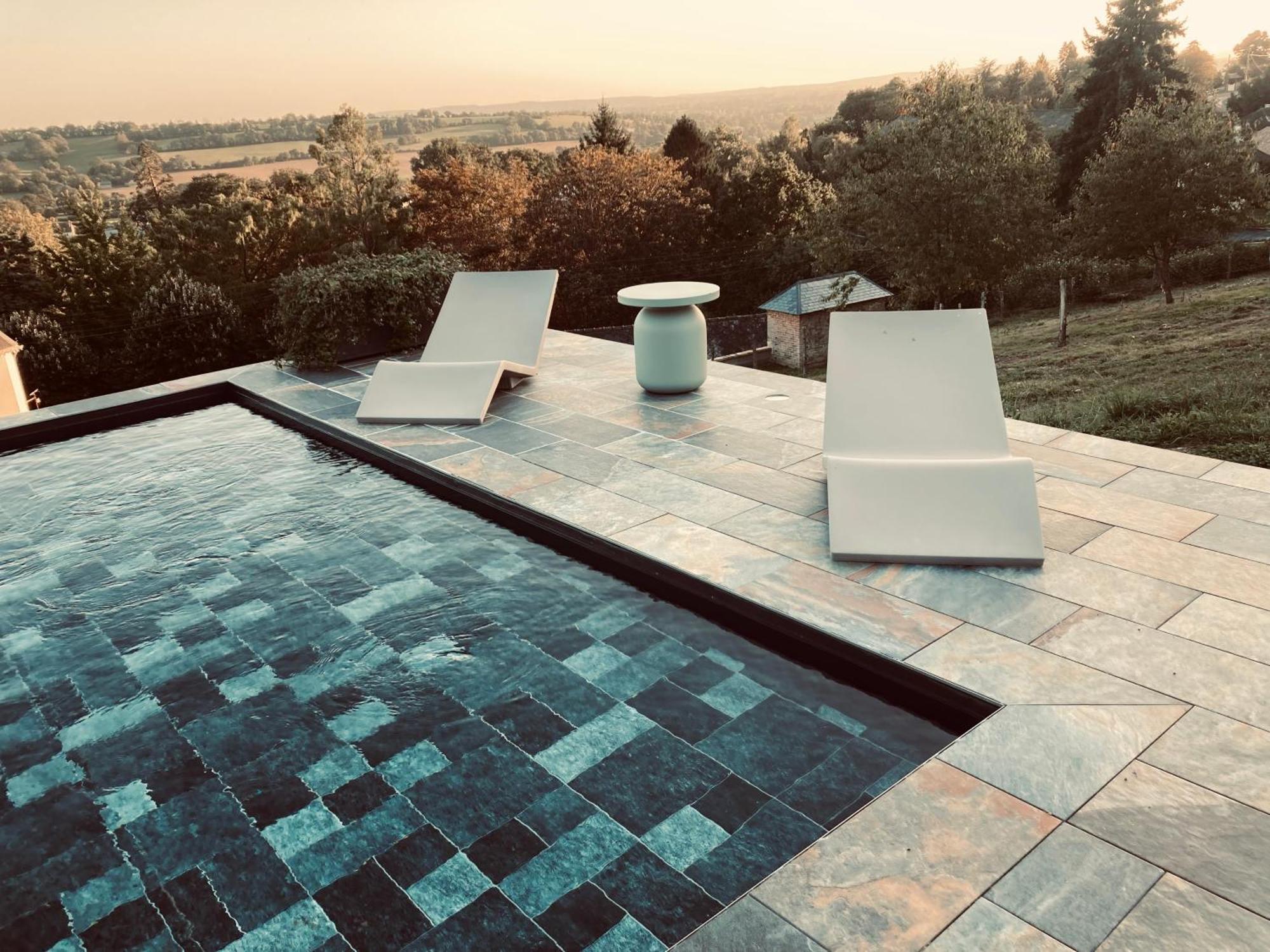 La Demeure Bed & Breakfast Sille-le-Guillaume Bagian luar foto