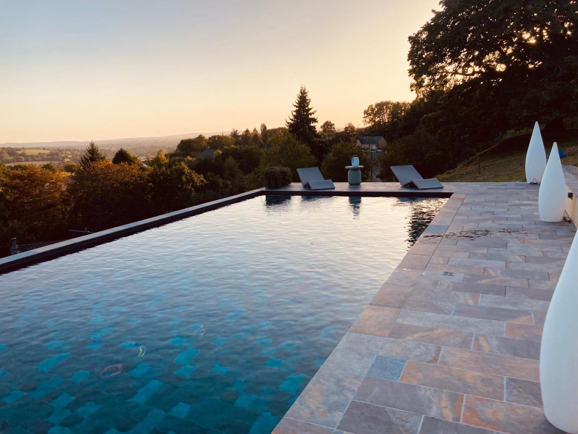 La Demeure Bed & Breakfast Sille-le-Guillaume Bagian luar foto